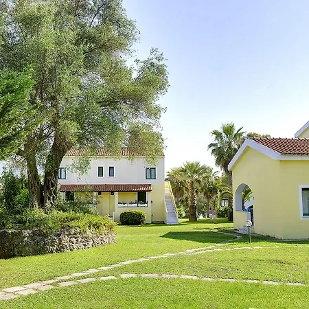 Helion Aparthotel 4*