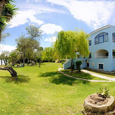 Helion Aparthotel 4*