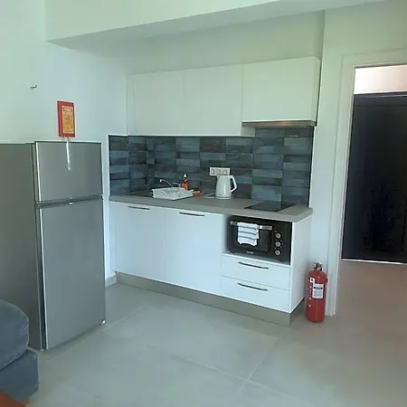 Helion Aparthotel 4*