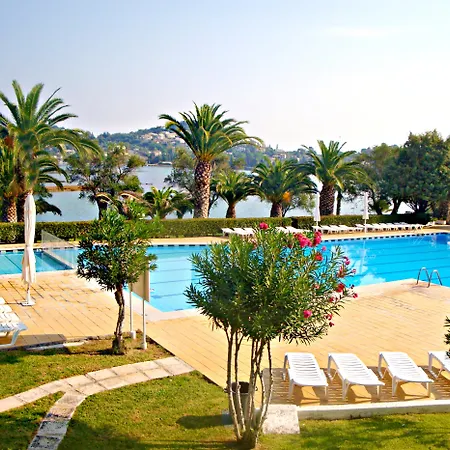 Aparthotel Helion 4*